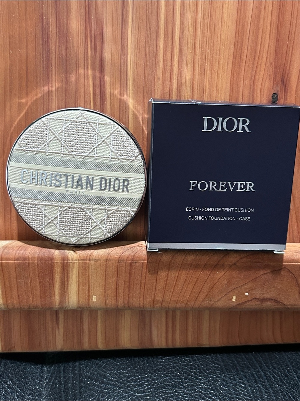 Dior Cushion Foundation Case – Ecrin Cream & Silver Detailing